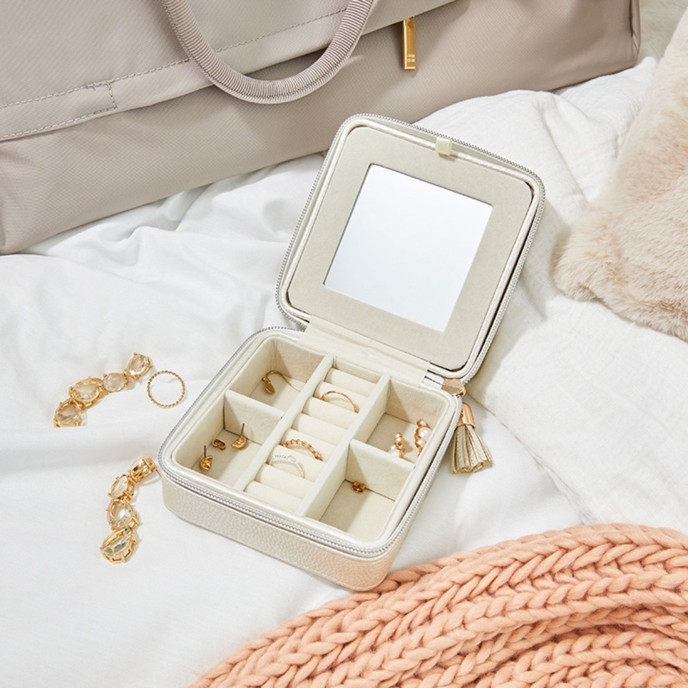 🌸SUMMER & ROSE Angela Jewelry Case 🌸
